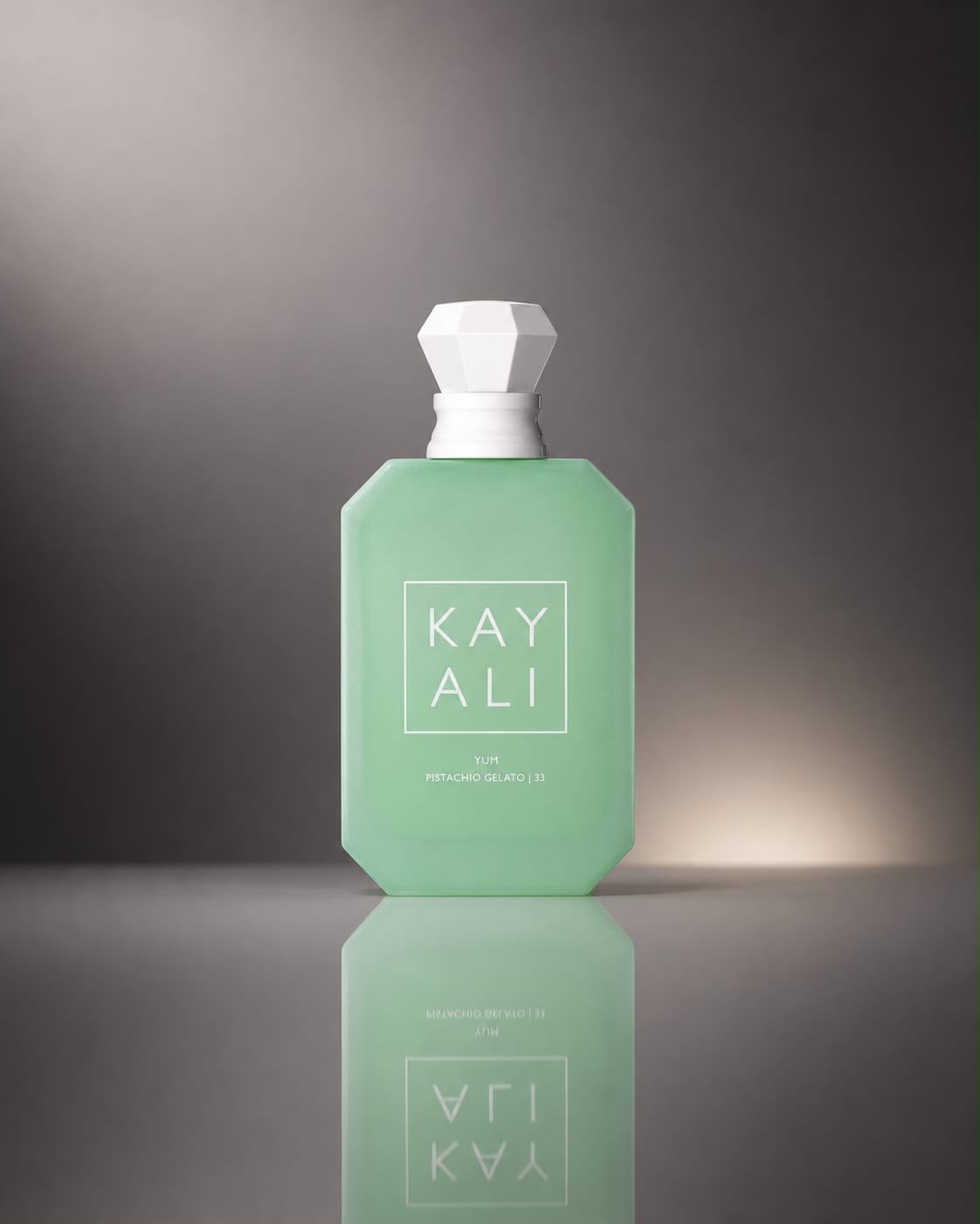 Yum Pistachio Gelato | 33 — Kayali (كيالي بيستاشيو)